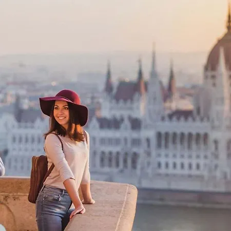 Bold Art Opera House At Your Doorstep * Budapest
