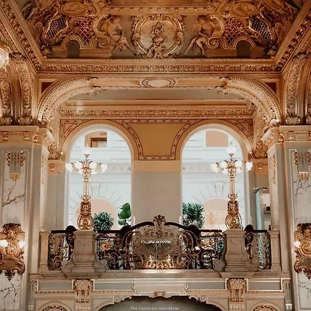Apartment Bold Art Opera House At Your Doorstep *